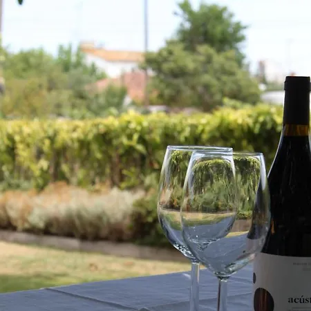 Masia Cal Sisplau: Vineyard Retreat With Pool Near Barcelona Holiday home